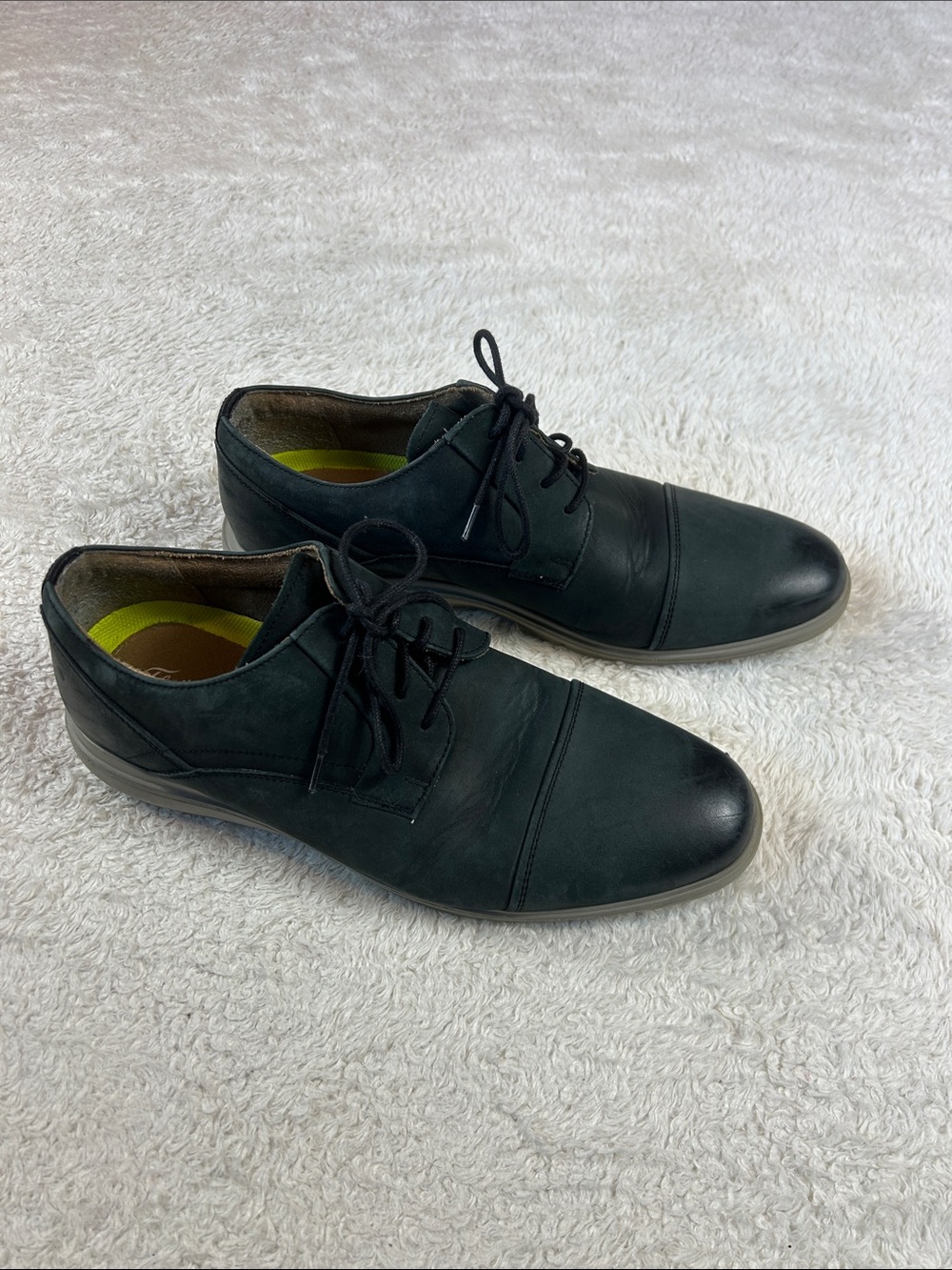 Florsheim comfortech black leather dress shoes 9.5